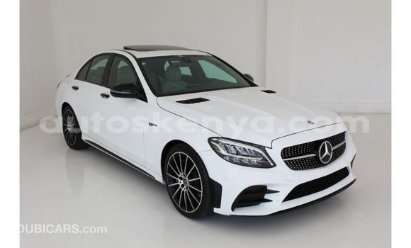 Nunua Imported Mercedes‒Benz 1117 Nyeupe Lori ndani ya Import - Dubai nchini Kati Kenya Nunua Imported Mercedes‒Benz 1117 Nyeupe Lori ndani ya Import - Dubai nchini Kati Kenya