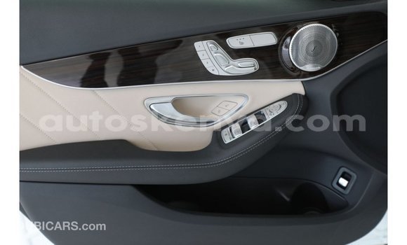 Nunua Imported Mercedes‒Benz 1117 Nyeupe Lori ndani ya Import - Dubai nchini Kati Kenya Nunua Imported Mercedes‒Benz 1117 Nyeupe Lori ndani ya Import - Dubai nchini Kati Kenya