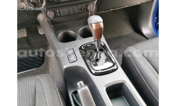 Nunua Imported Toyota Hilux Bluu Gari ndani ya Import - Dubai nchini Kati Kenya Nunua Imported Toyota Hilux Bluu Gari ndani ya Import - Dubai nchini Kati Kenya