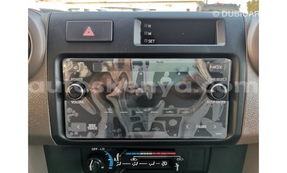 Buy Import Toyota Land Cruiser White Car in Import - Dubai in Central Kenya Buy Import Toyota Land Cruiser White Car in Import - Dubai in Central Kenya