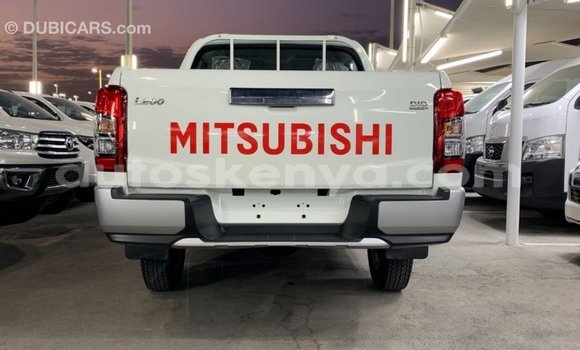 Buy Import Mitsubishi L200 White Car in Import - Dubai in Central Kenya Buy Import Mitsubishi L200 White Car in Import - Dubai in Central Kenya