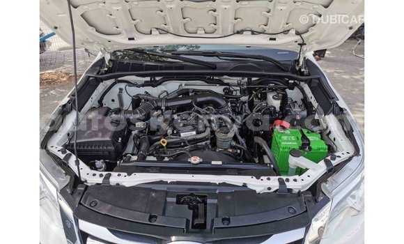 Imported Toyota Fortuner White Makiinaa iti Import - Dubai keessatti Central Kenya keessatti Imported Toyota Fortuner White Makiinaa iti Import - Dubai keessatti Central Kenya keessatti