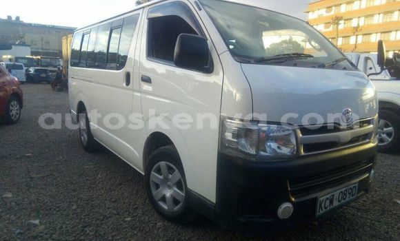 Nunua Ilio tumika Toyota Hiace Nyeupe Gari ndani ya Mto Athi nchini Nairobi