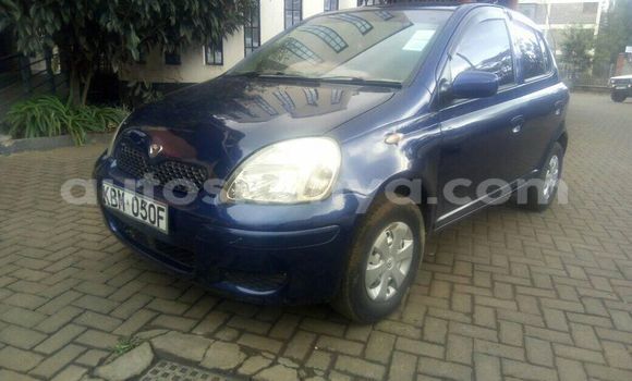 Oofamaa Toyota Vitz Blue Makiinaa iti Athi River keessatti Nairobi keessatti