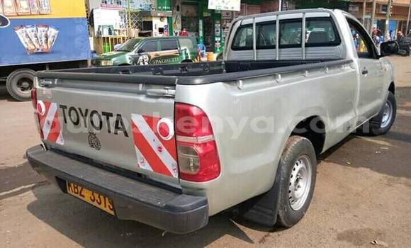 Buy Used Toyota Hilux Silver Car in Athi River in Nairobi Buy Used Toyota Hilux Silver Car in Athi River in Nairobi