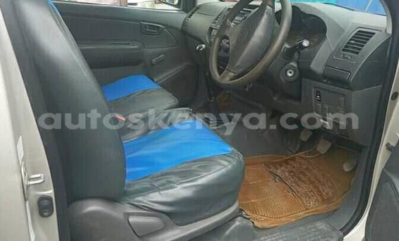 Oofamaa Toyota Hilux Brown Makiinaa iti Athi River keessatti Nairobi keessatti Oofamaa Toyota Hilux Brown Makiinaa iti Athi River keessatti Nairobi keessatti