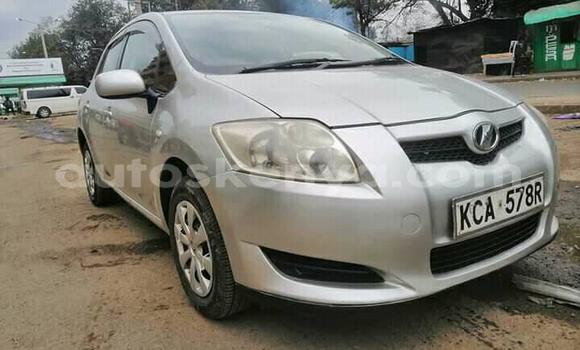 Oofamaa Toyota Auris Silver Makiinaa iti Athi River keessatti Nairobi keessatti