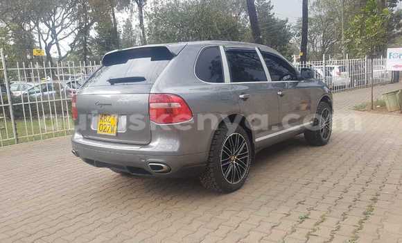 Nunua Ilio tumika Porsche Cayenne Nyingine Gari ndani ya Nairobi nchini Nairobi Nunua Ilio tumika Porsche Cayenne Nyingine Gari ndani ya Nairobi nchini Nairobi