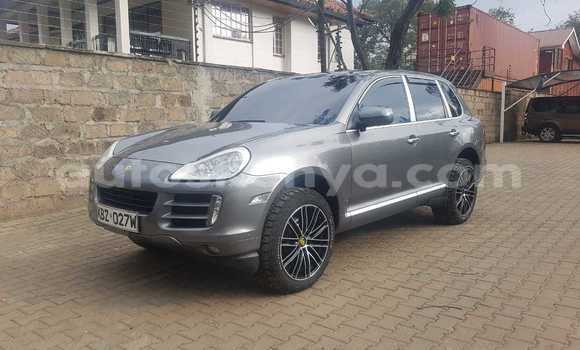 Nunua Ilio tumika Porsche Cayenne Nyingine Gari ndani ya Nairobi nchini Nairobi Nunua Ilio tumika Porsche Cayenne Nyingine Gari ndani ya Nairobi nchini Nairobi
