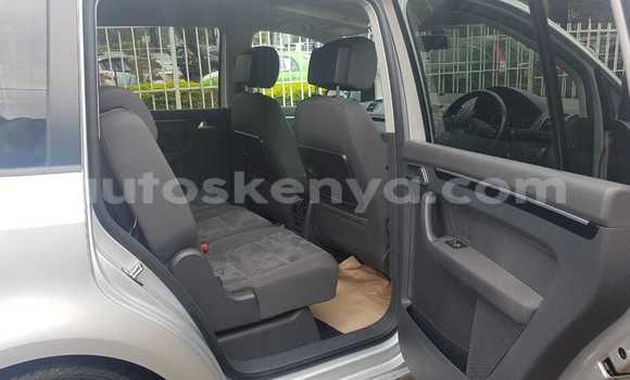 Nunua Imported Volkswagen Touran Fedha Gari ndani ya Nairobi nchini Nairobi Nunua Imported Volkswagen Touran Fedha Gari ndani ya Nairobi nchini Nairobi