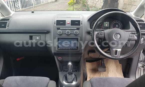 Nunua Imported Volkswagen Touran Fedha Gari ndani ya Nairobi nchini Nairobi Nunua Imported Volkswagen Touran Fedha Gari ndani ya Nairobi nchini Nairobi