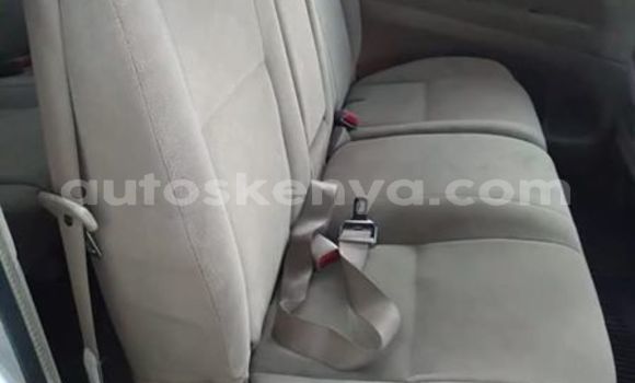 Nunua Ilio tumika Toyota Ipsum Fedha Gari ndani ya Nairobi nchini Nairobi Nunua Ilio tumika Toyota Ipsum Fedha Gari ndani ya Nairobi nchini Nairobi