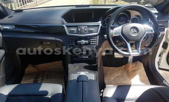 Nunua Imported Mercedes-Benz E-Classe Nyeupe Gari ndani ya Nairobi nchini Nairobi Nunua Imported Mercedes-Benz E-Classe Nyeupe Gari ndani ya Nairobi nchini Nairobi