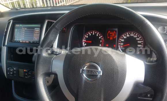 Nunua Ilio tumika Nissan Serena Bluu Gari ndani ya Nairobi nchini Nairobi Nunua Ilio tumika Nissan Serena Bluu Gari ndani ya Nairobi nchini Nairobi