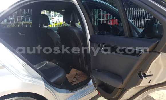 Nunua Imported Mercedes-Benz C-Classe Fedha Gari ndani ya Nairobi nchini Nairobi Nunua Imported Mercedes-Benz C-Classe Fedha Gari ndani ya Nairobi nchini Nairobi