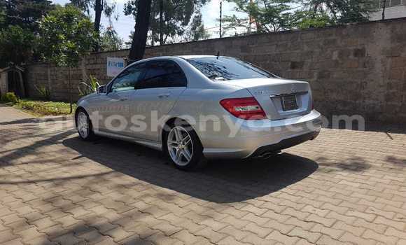 Nunua Imported Mercedes-Benz C-Classe Fedha Gari ndani ya Nairobi nchini Nairobi Nunua Imported Mercedes-Benz C-Classe Fedha Gari ndani ya Nairobi nchini Nairobi