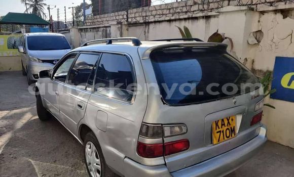 Nunua Ilio tumika Toyota Corolla Fedha Gari ndani ya Mto Athi nchini Nairobi Nunua Ilio tumika Toyota Corolla Fedha Gari ndani ya Mto Athi nchini Nairobi