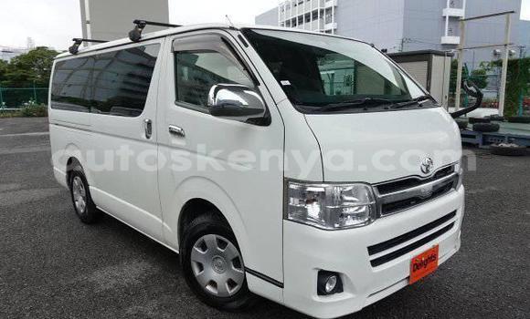 Buy Used Toyota Hiace White Car in Athi River in Nairobi Buy Used Toyota Hiace White Car in Athi River in Nairobi