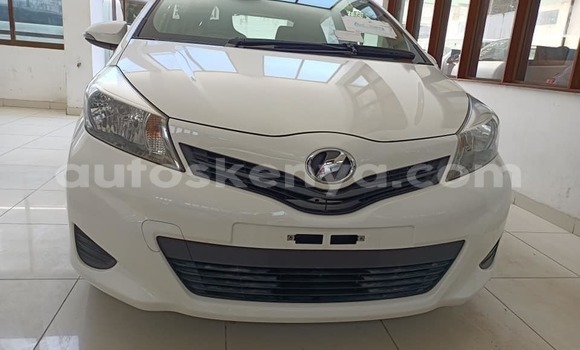 Nunua Ilio tumika Toyota Vitz Nyeupe Gari ndani ya Mto Athi nchini Nairobi Nunua Ilio tumika Toyota Vitz Nyeupe Gari ndani ya Mto Athi nchini Nairobi