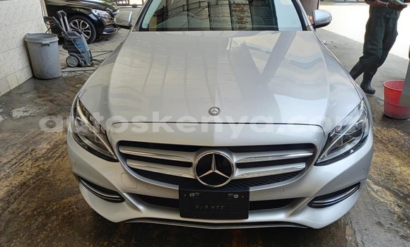 Nunua Ilio tumika Mercedes‒Benz C–Class Fedha Gari ndani ya Mto Athi nchini Nairobi Nunua Ilio tumika Mercedes‒Benz C–Class Fedha Gari ndani ya Mto Athi nchini Nairobi