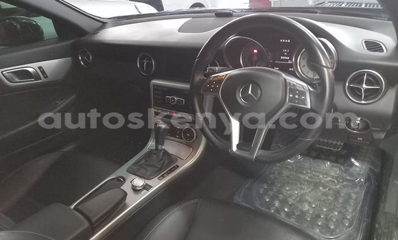 Nunua Ilio tumika Mercedes‒Benz CLK–Class Nyeusi Gari ndani ya Mto Athi nchini Nairobi Nunua Ilio tumika Mercedes‒Benz CLK–Class Nyeusi Gari ndani ya Mto Athi nchini Nairobi
