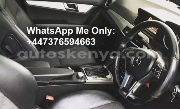 Oofamaa Mercedes‒Benz C–Class Silver Makiinaa iti Nairobi keessatti Nairobi keessatti Oofamaa Mercedes‒Benz C–Class Silver Makiinaa iti Nairobi keessatti Nairobi keessatti