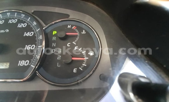 Buy Used Toyota Hiace White Car in Nairobi in Nairobi