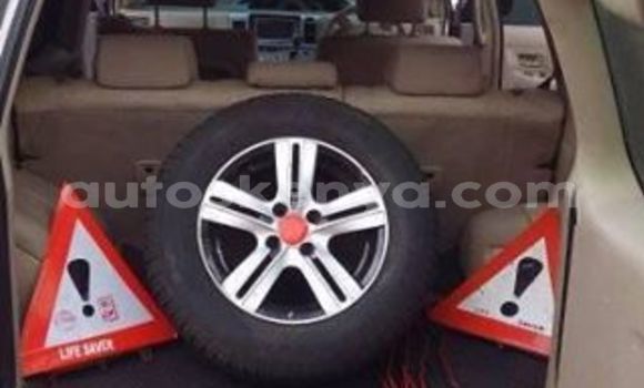 Oofamaa Toyota Raum Silver Makiinaa iti Nairobi keessatti Nairobi keessatti Oofamaa Toyota Raum Silver Makiinaa iti Nairobi keessatti Nairobi keessatti