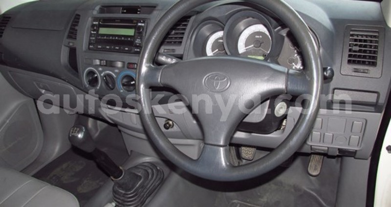 Big with watermark toyota hillux west kenya bungoma 16540