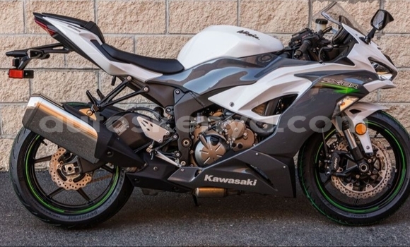 Buy Used Kawasaki ZX-R Green Bike in Bomet in Rift Valley