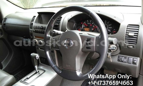 Nunua Ilio tumika Nissan Navara Nyeusi Gari ndani ya Nairobi nchini Nairobi Nunua Ilio tumika Nissan Navara Nyeusi Gari ndani ya Nairobi nchini Nairobi