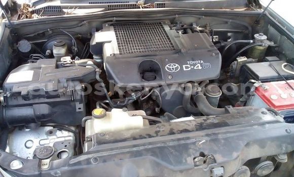 Oofamaa Toyota Land Cruiser Prado Silver Makiinaa iti Nairobi keessatti Nairobi keessatti Oofamaa Toyota Land Cruiser Prado Silver Makiinaa iti Nairobi keessatti Nairobi keessatti