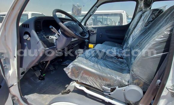 Buy New Jinbei Haise White Car in Nairobi in Nairobi Buy New Jinbei Haise White Car in Nairobi in Nairobi