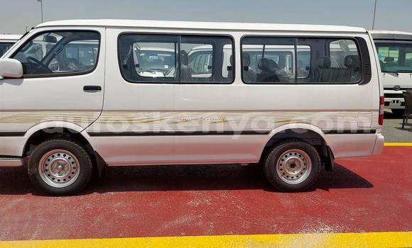 Buy New Jinbei Haise White Car in Nairobi in Nairobi Buy New Jinbei Haise White Car in Nairobi in Nairobi