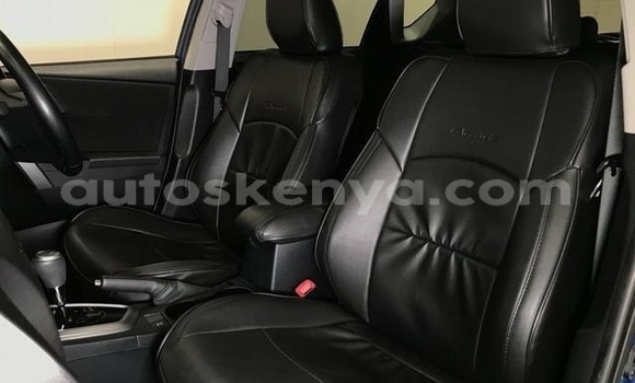 Nunua Ilio tumika Toyota Auris Bluu Gari ndani ya Chuka nchini Mashariki ya Kenya Nunua Ilio tumika Toyota Auris Bluu Gari ndani ya Chuka nchini Mashariki ya Kenya
