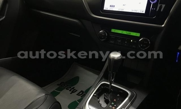 Nunua Ilio tumika Toyota Auris Bluu Gari ndani ya Chuka nchini Mashariki ya Kenya Nunua Ilio tumika Toyota Auris Bluu Gari ndani ya Chuka nchini Mashariki ya Kenya