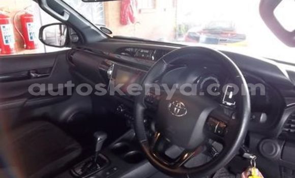 Nunua Ilio tumika Toyota Hilux Brown Gari ndani ya Bute nchini Kaskazini Mashariki mwa Kenya Nunua Ilio tumika Toyota Hilux Brown Gari ndani ya Bute nchini Kaskazini Mashariki mwa Kenya