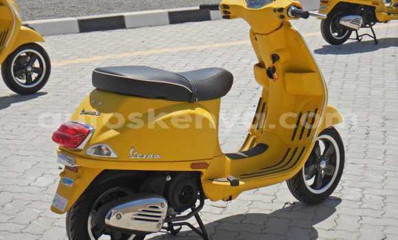 Oofamaa Vespa S Red Doqdoqqee iti Nairobi keessatti Nairobi keessatti Oofamaa Vespa S Red Doqdoqqee iti Nairobi keessatti Nairobi keessatti