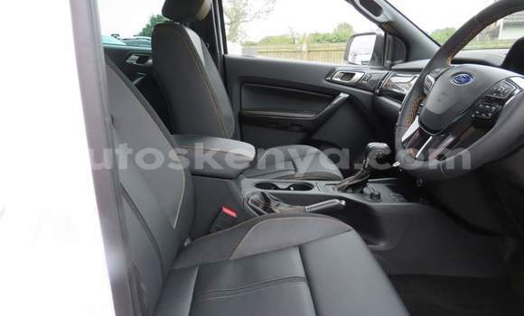 Nunua Ilio tumika Ford Ranger Nyeupe Gari ndani ya Nairobi nchini Nairobi Nunua Ilio tumika Ford Ranger Nyeupe Gari ndani ya Nairobi nchini Nairobi