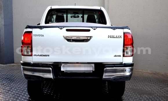Nunua Ilio tumika Toyota Hilux Nyeupe Gari ndani ya Nairobi nchini Nairobi Nunua Ilio tumika Toyota Hilux Nyeupe Gari ndani ya Nairobi nchini Nairobi
