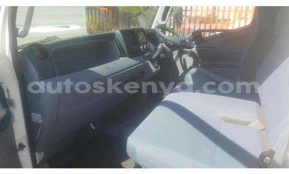 Nunua Ilio tumika Mitsubishi Fuso Nyeupe Lori ndani ya Nairobi nchini Nairobi Nunua Ilio tumika Mitsubishi Fuso Nyeupe Lori ndani ya Nairobi nchini Nairobi