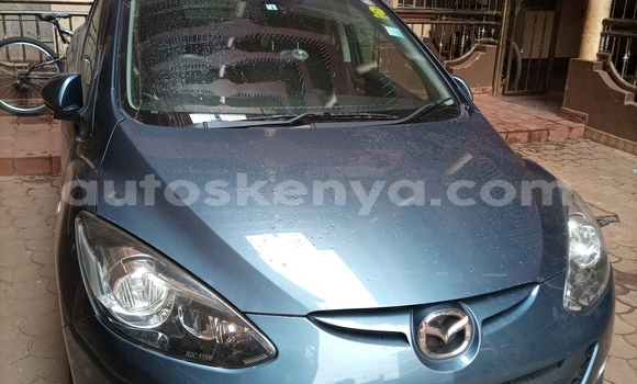 Oofamaa Mazda Demio Blue Makiinaa iti Nairobi keessatti Nairobi keessatti