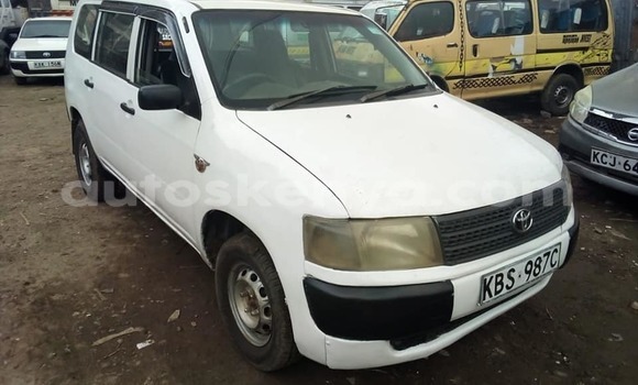 Nunua Ilio tumika Toyota Probox Nyeupe Gari ndani ya Nairobi nchini Nairobi