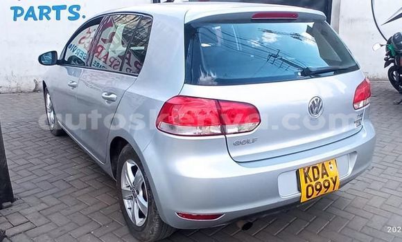 Oofamaa Volkswagen Golf Silver Makiinaa iti Nairobi keessatti Nairobi keessatti Oofamaa Volkswagen Golf Silver Makiinaa iti Nairobi keessatti Nairobi keessatti