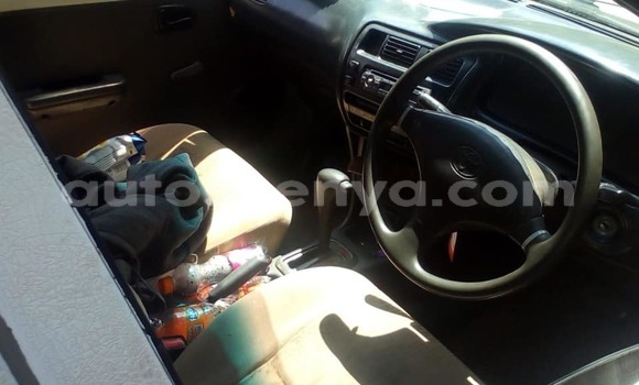 Oofamaa Toyota Corolla White Makiinaa iti Nairobi keessatti Nairobi keessatti Oofamaa Toyota Corolla White Makiinaa iti Nairobi keessatti Nairobi keessatti