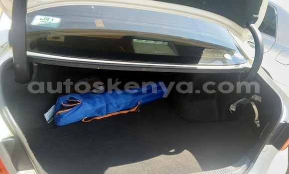 Oofamaa Toyota Mark X White Makiinaa iti Nairobi keessatti Nairobi keessatti Oofamaa Toyota Mark X White Makiinaa iti Nairobi keessatti Nairobi keessatti