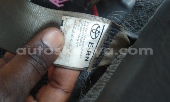 Oofamaa Toyota Mark X White Makiinaa iti Nairobi keessatti Nairobi keessatti Oofamaa Toyota Mark X White Makiinaa iti Nairobi keessatti Nairobi keessatti