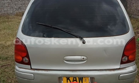 Oofamaa Toyota Spacio Silver Makiinaa iti Nairobi keessatti Nairobi keessatti Oofamaa Toyota Spacio Silver Makiinaa iti Nairobi keessatti Nairobi keessatti