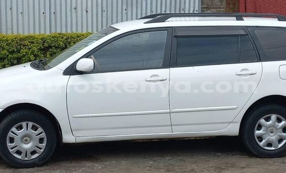 Nunua Ilio tumika Toyota Fielder Nyeupe Gari ndani ya Nairobi nchini Nairobi