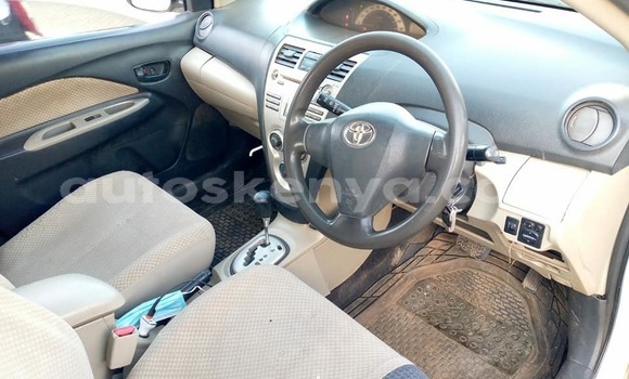 Oofamaa Toyota Belta White Makiinaa iti Nairobi keessatti Nairobi keessatti Oofamaa Toyota Belta White Makiinaa iti Nairobi keessatti Nairobi keessatti